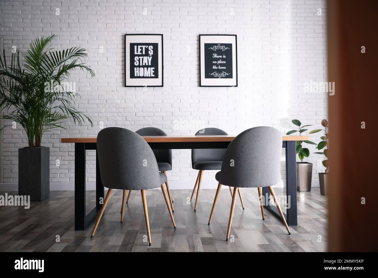 Modern dining room interior with stylish furniture Stock Photo - Alamy