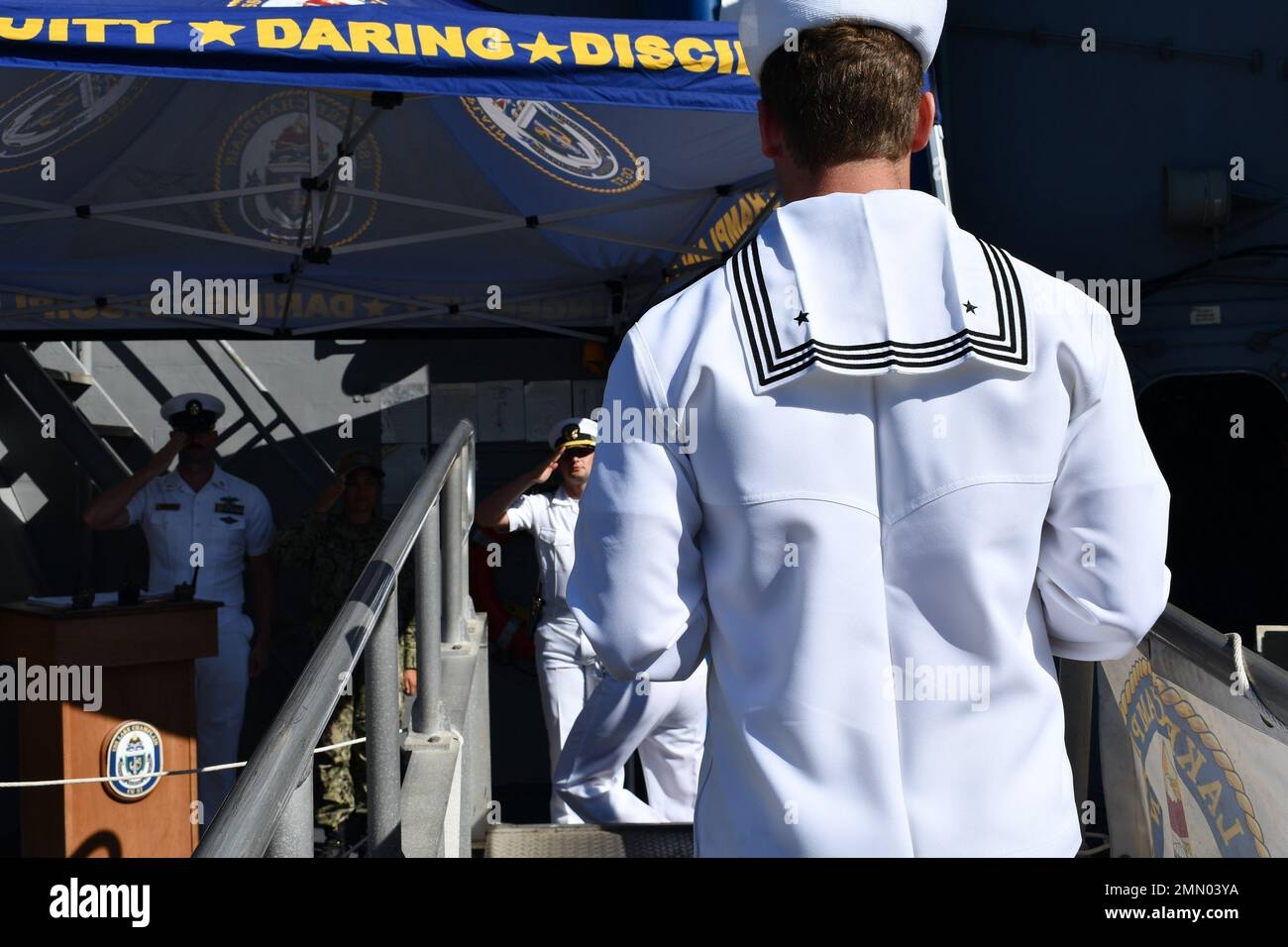 220923-N-EF547-1003 SAN DIEGO OPAREA (Sep. 23, 2022) Ticonderoga-class ...