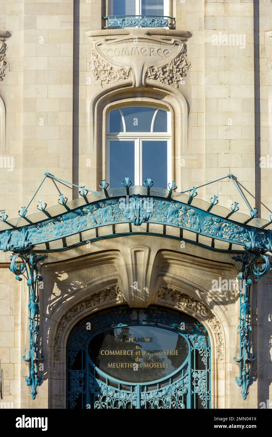 France, Meurthe et Moselle, Nancy, Art Nouveau facade of the head office of the Chambre de Commerce et d'Industrie de Meurthe et Moselle (Chamber of Commerce and Industry of Meurthe et Moselle) built between 1906 and 1908 by architects Louis Marchal and Emile Toussaint, ironwork made of wrought iron by Louis Majorelle, located Rue Raymond Poincare Stock Photo