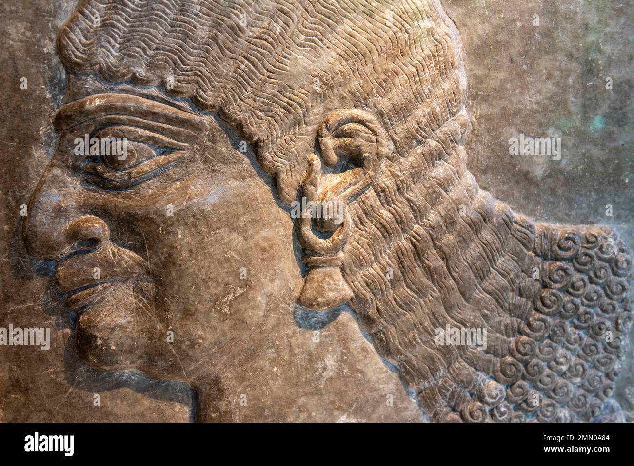 United Kingdom, Scotland, Glasgow, Portrait of a palace eunuch servant, 883-859BC, neo assyrian, Ashurnasirpal II, Gypsum, the north west palace, Nimrud, Northern Iraq Stock Photo