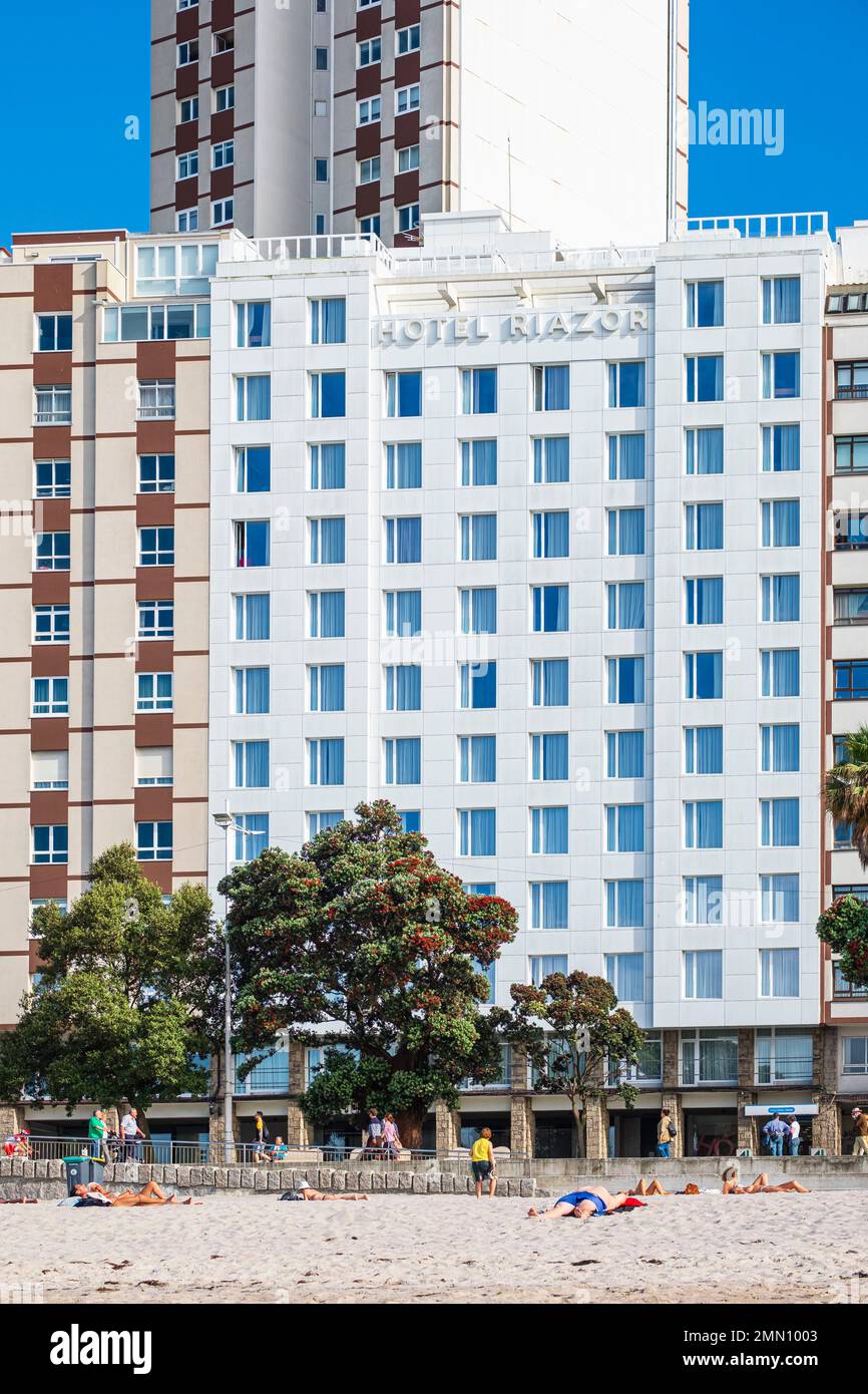 Hotel Razor Riazor beach la coruña hi-res stock photography and images - Alamy