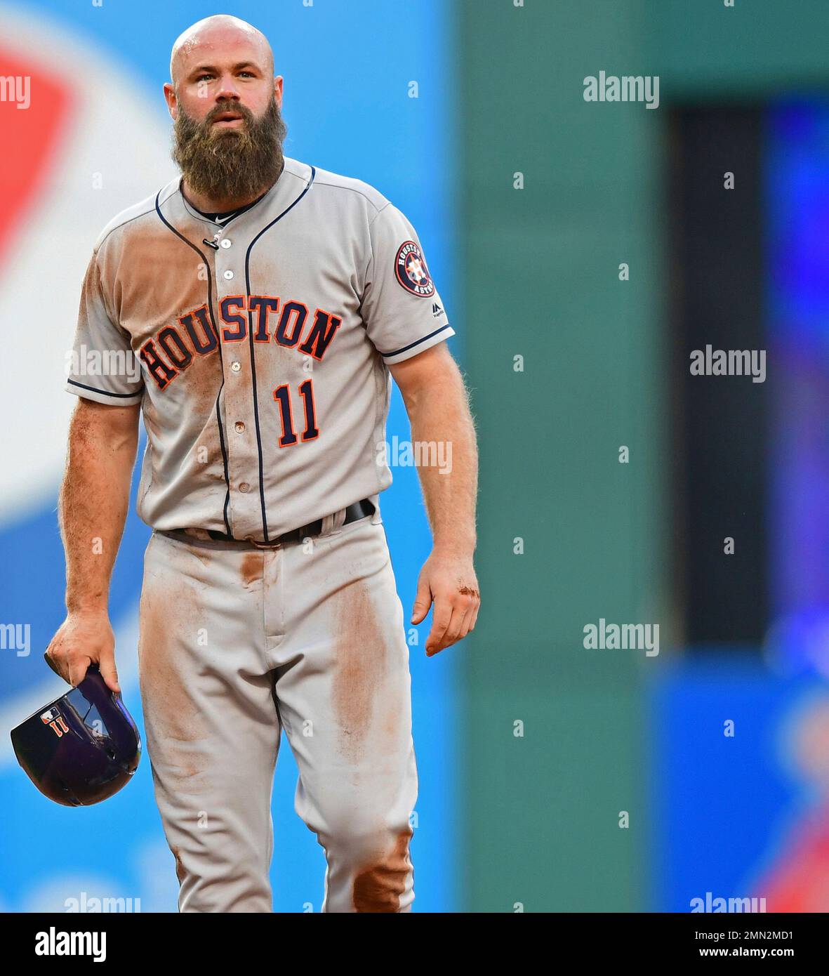 MLB news and rumors for April 11: Evan Gattis to return Tuesday 