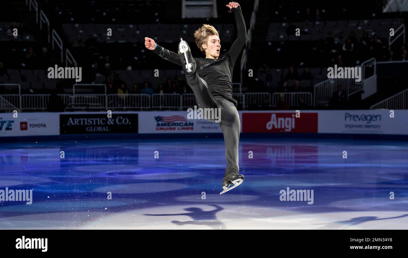 Men's bronze medalist Andrew gave an entertaining performance