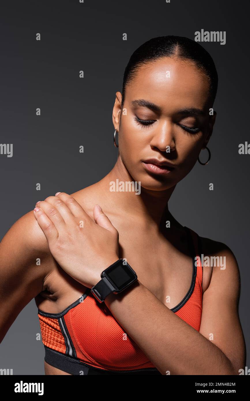 African american fitness tracker hi-res stock photography and images ...