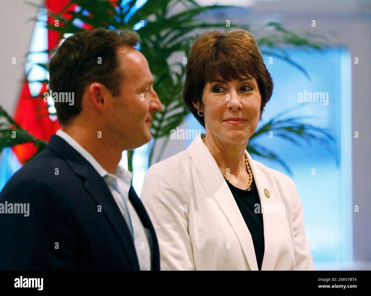 former-democratic-u-s-representatives-patrick-murphy-left-and-gwen