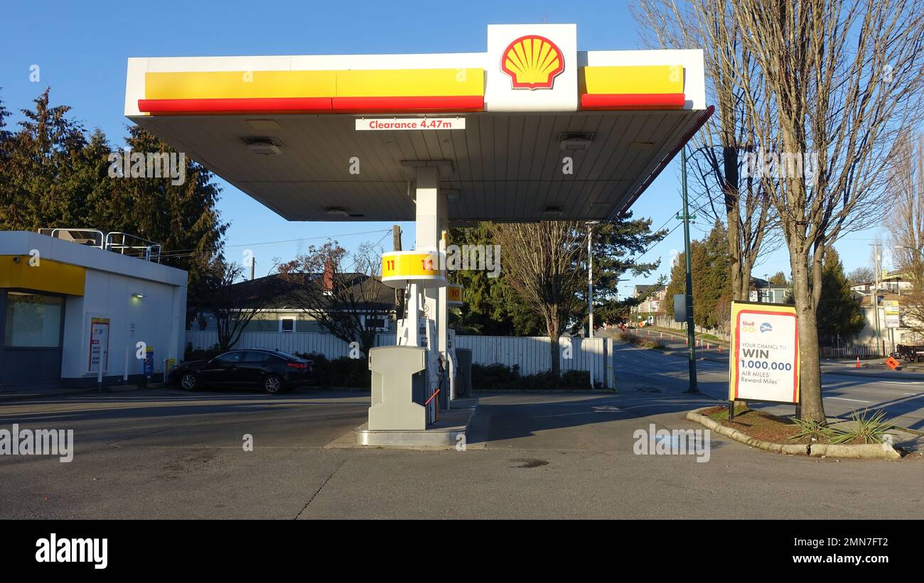 British columbia gas station hires stock photography and images Alamy