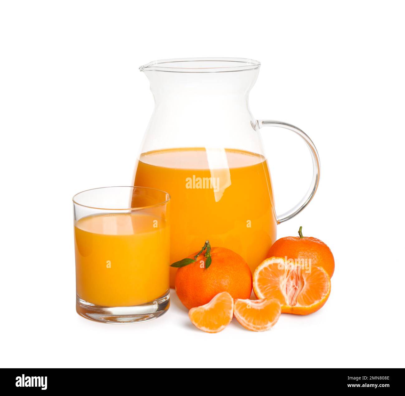 https://c8.alamy.com/comp/2MN808E/jug-and-glass-of-tangerine-juice-with-fruits-isolated-on-white-2MN808E.jpg