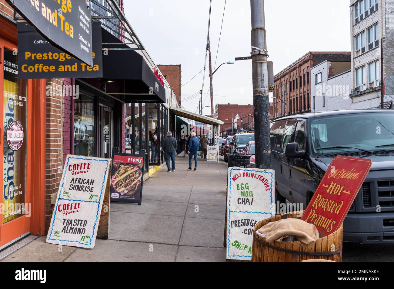 A street scene in the Strip District neighborhood along Penn Avenue in ...