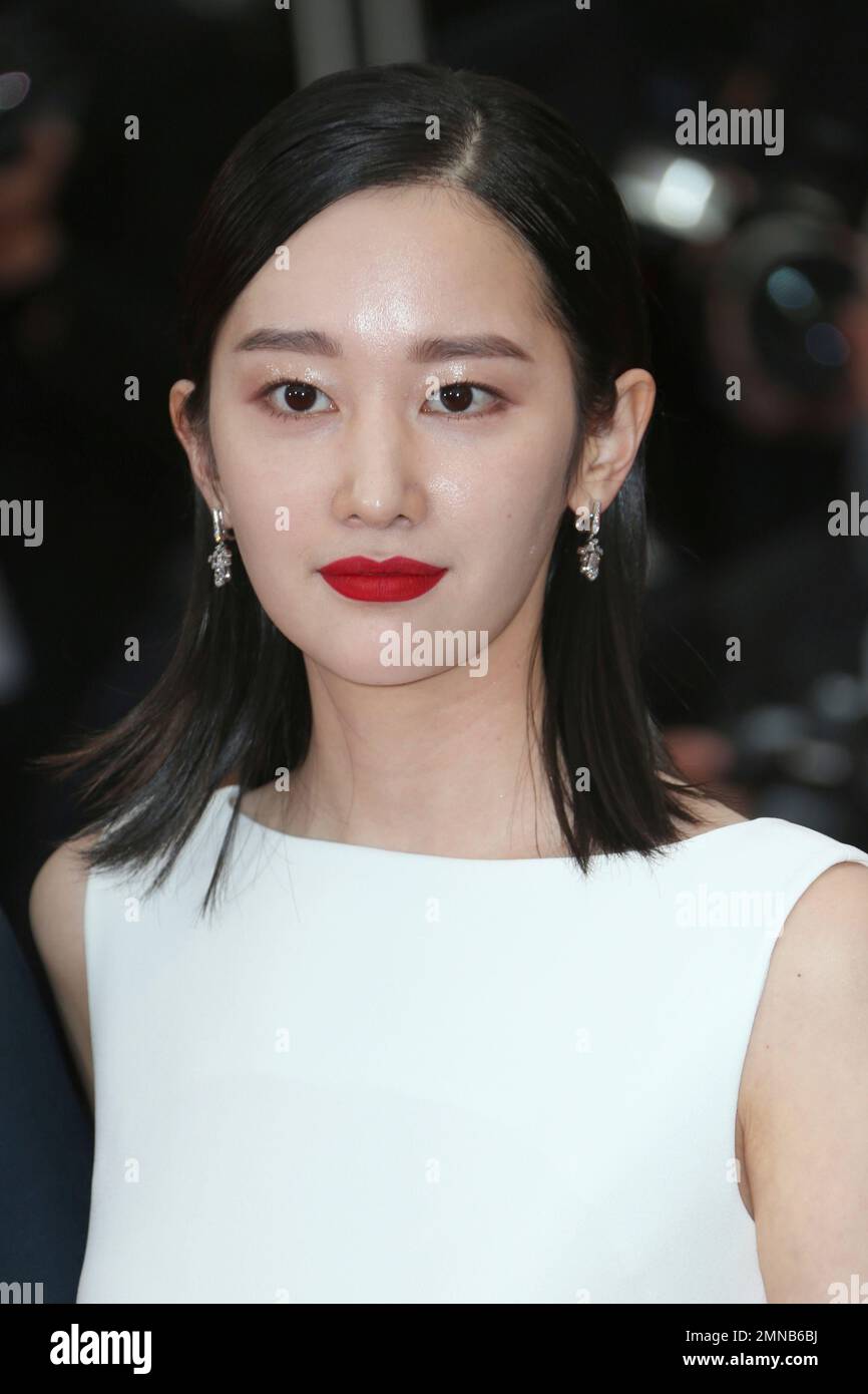 Actress Jong-seo Jeon poses for photographers upon arrival at the ...