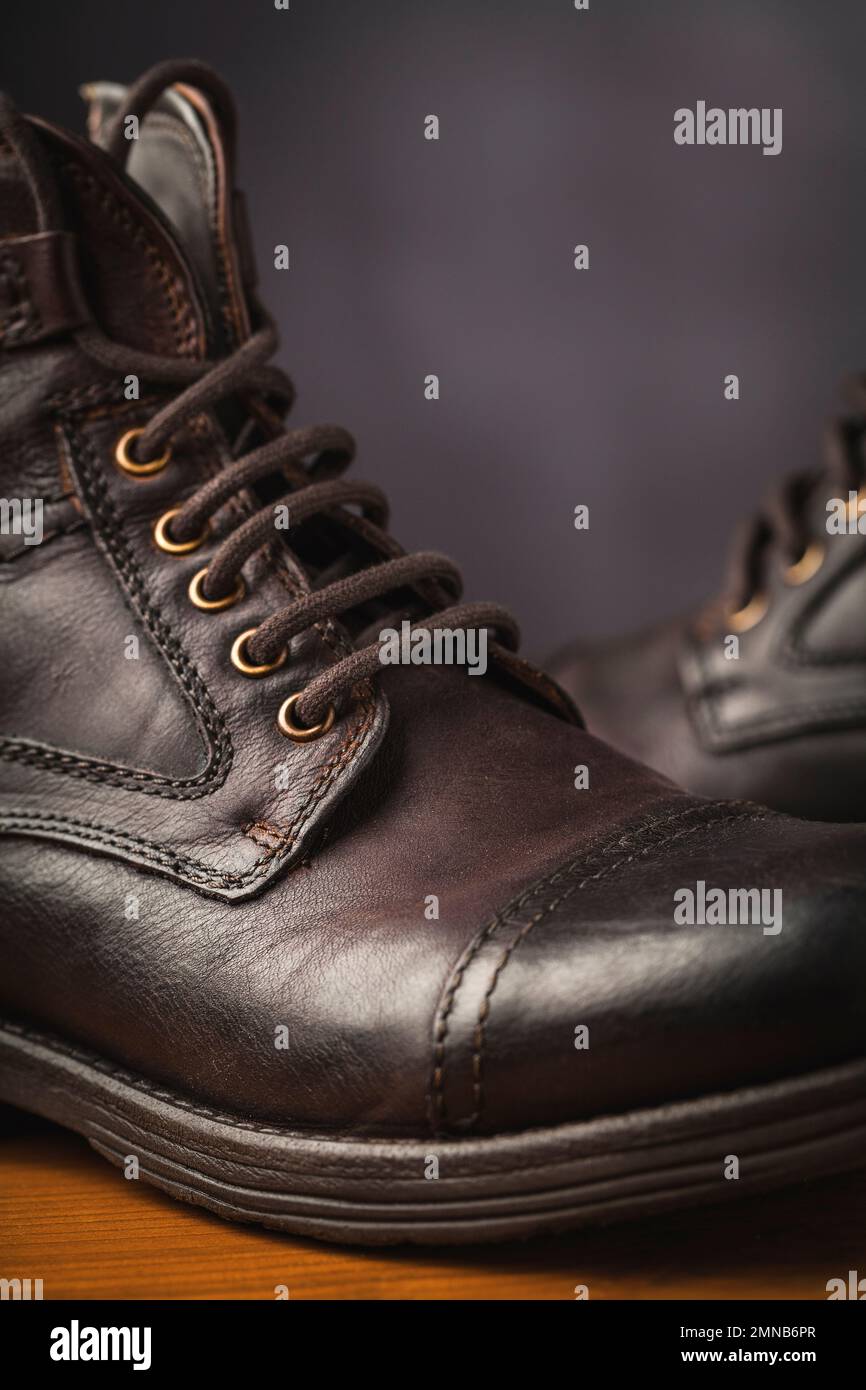 mens brown leather boots uk