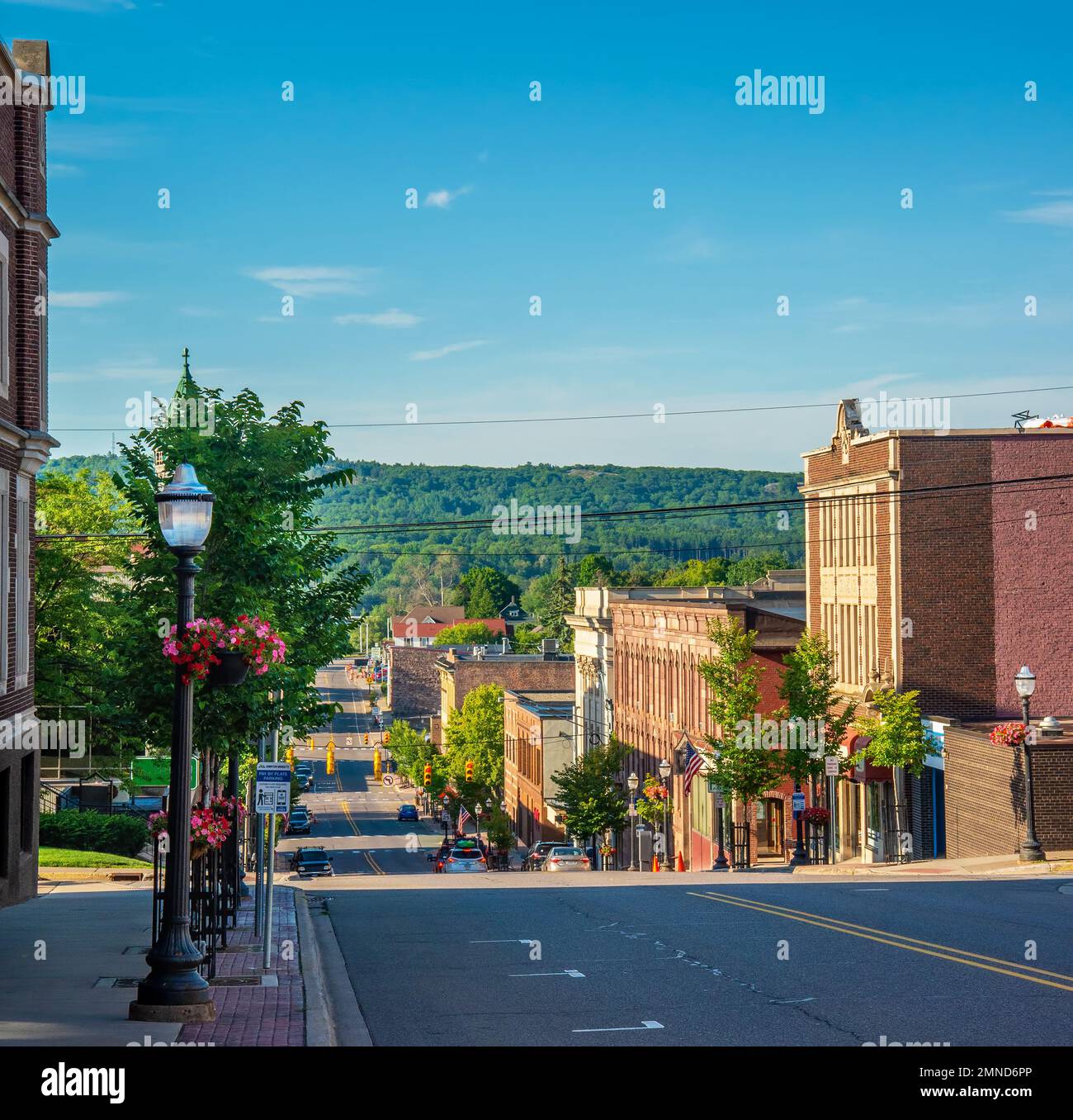 Downtown marquette michigan hires stock photography and images Alamy