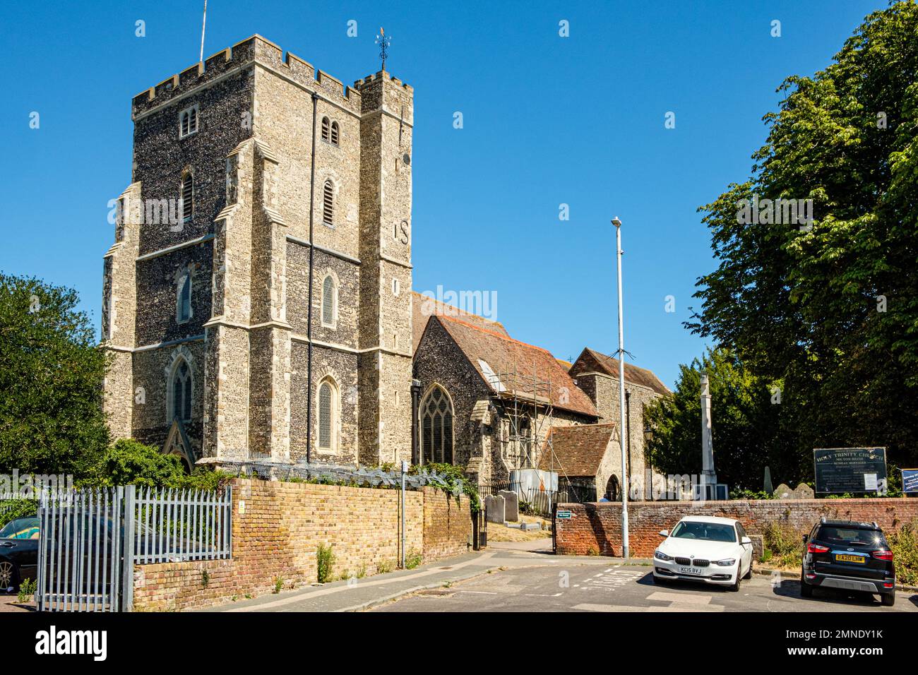 Holy Trinity Church, Green Porch Close, Milton Regis, Kent, England Stock Photo