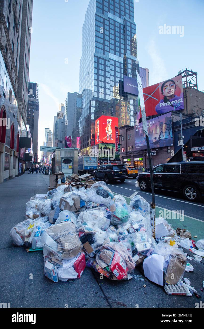 New york trash collection hires stock photography and images Alamy