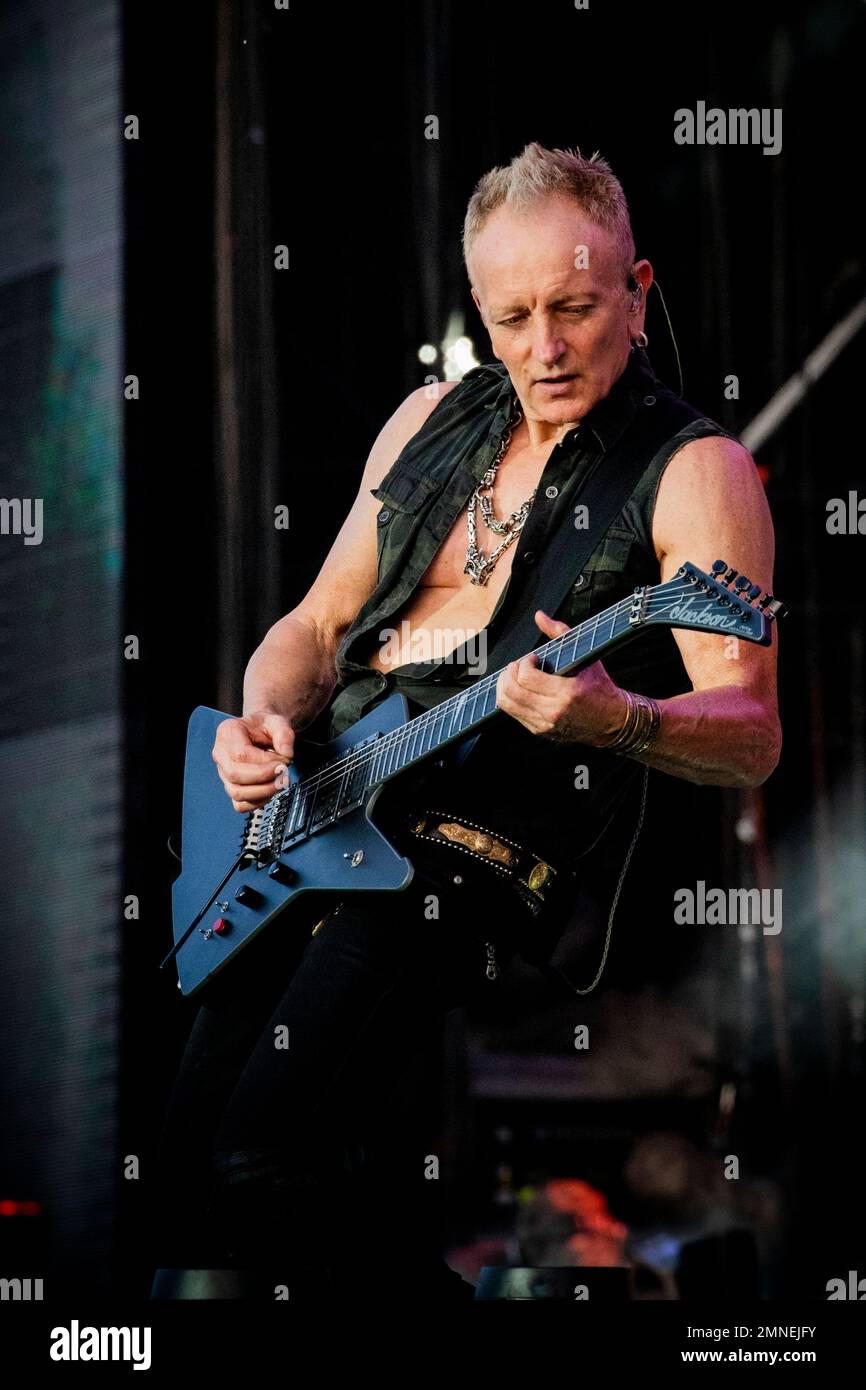 France 22 June 2019 Def Leppard - live at Hell Fest Clisson © Andrea Ripamonti / Alamy Stock Photo