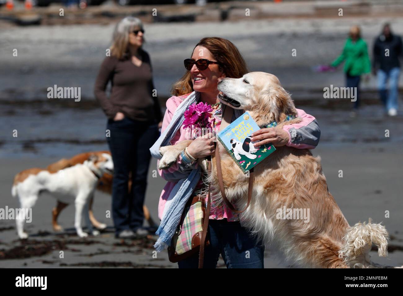 Dog walkers gather to remember former first lady Barbara Bush at Gooch