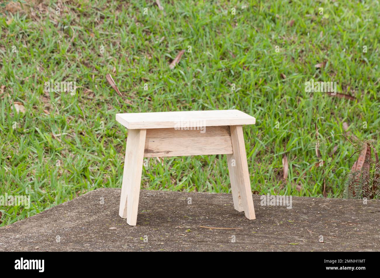 Wood chair cushion hi-res stock photography and images - Alamy