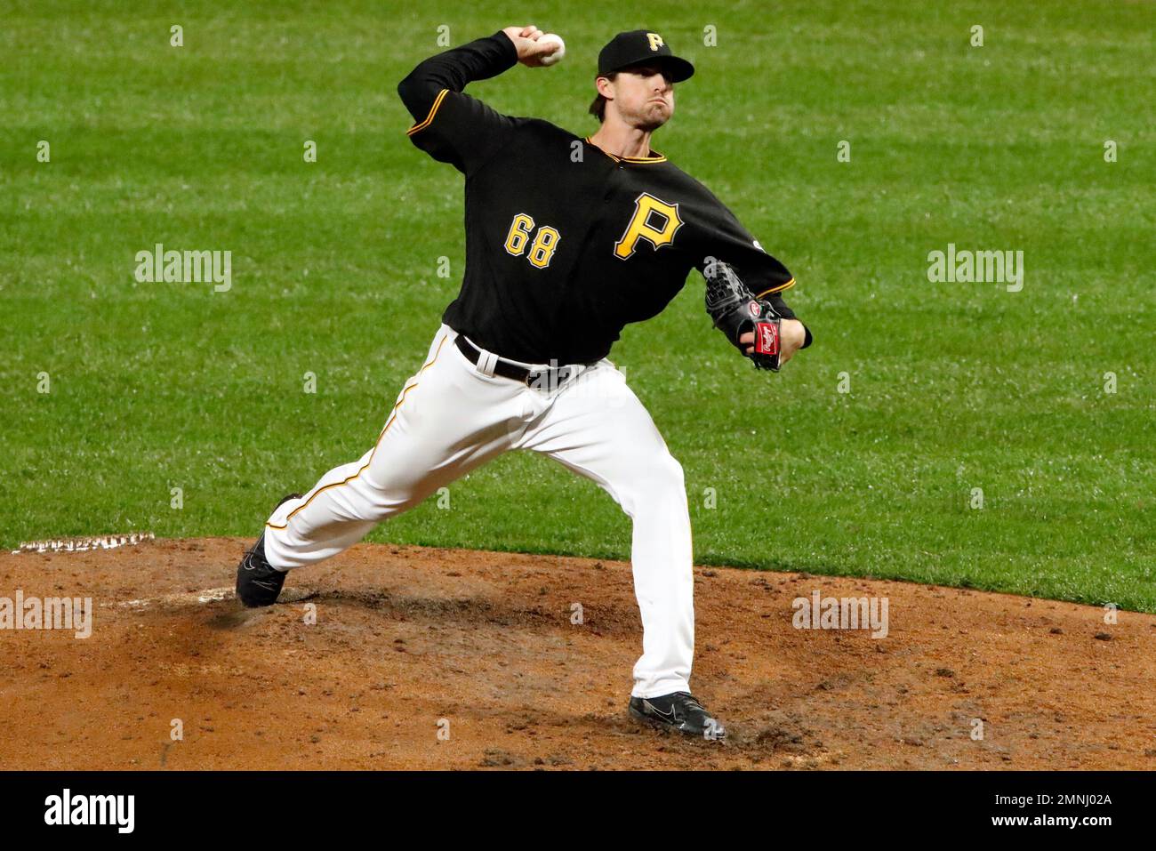 Pittsburgh Pirates relief pitcher Clay Holmes throws against the