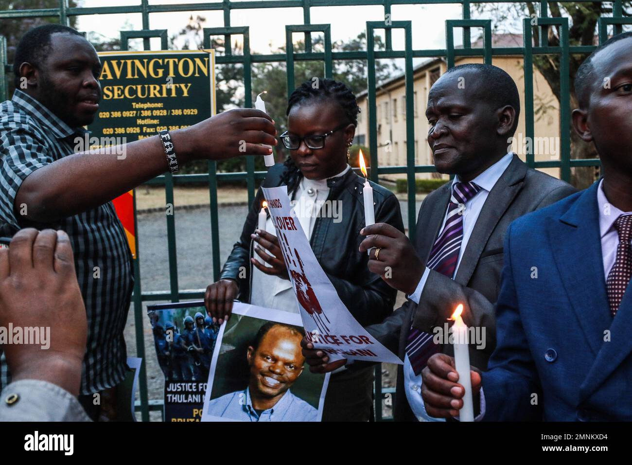 Mideast in Pictures: In darkness, candles light up hope for Sudanese  students - Xinhua