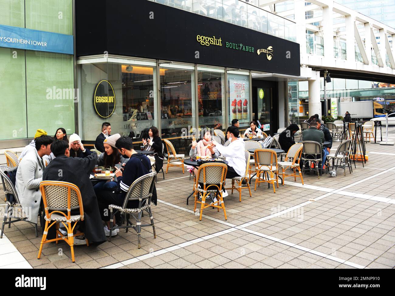 eggslut boulangerie, Shinjuku, Tokyo, Japan Stock Photo Alamy