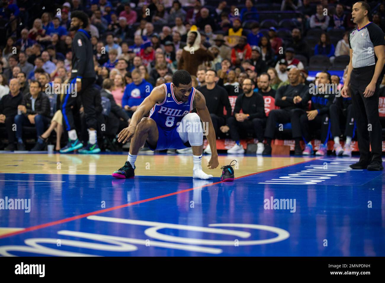 Philadelphia, USA. 30th Jan, 2023. De'Anthony Melton (8 Sixers) lost his  shoes during the National Basketball Association game between Philadelphia  Sixers and Orlando Magic at Wells Fargo Center in Philadelphia, USA (Foto: