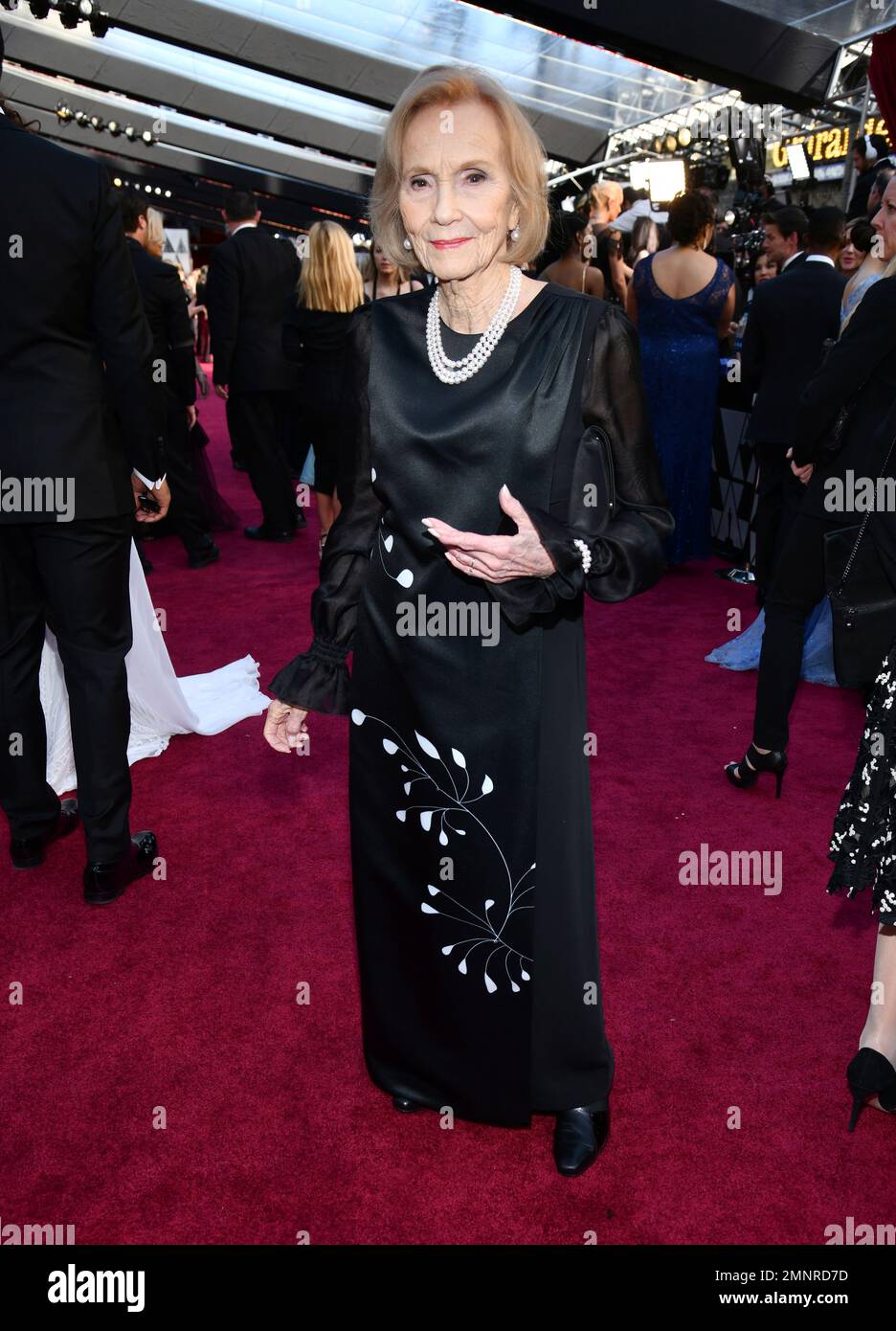 Eva Marie Saint Arrives At The Oscars On Sunday March 4 2018 At The eva-marie-saint-arrives-at-the-oscars-on-sunday-march-4-2018-at-the