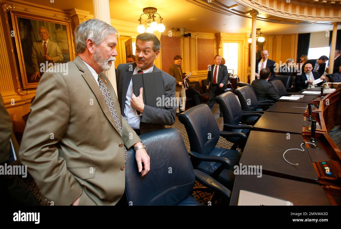 Virginia Del. Terry Kilgore, RScott, right, talks with Del. Barry
