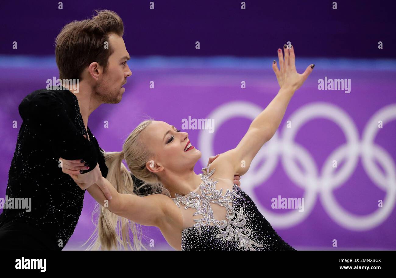 Penny Coomes and Nicholas Buckland of Britain perform during the ice