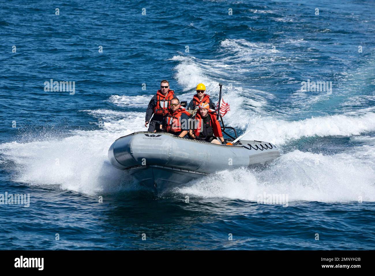 221007NLK6470555 ATLANTIC OCEAN—From left Machinist’s Mate 1st