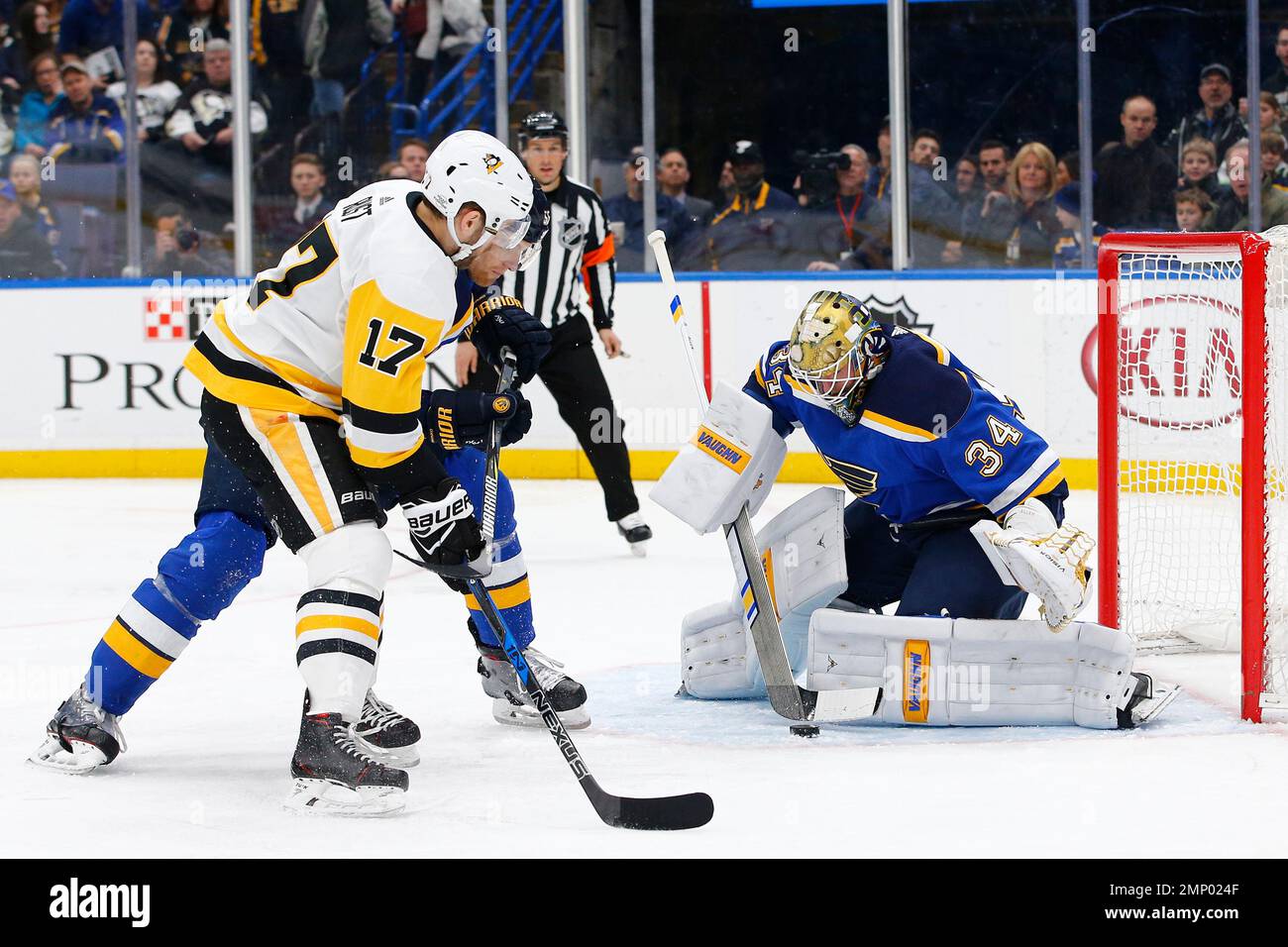 St. Louis Blues goaltender Jake Allen stops a shot by Pittsburgh