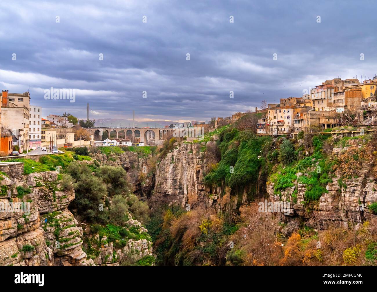 Old houses overlooking the canyon, North Africa, Constantine, Algeria Stock Photo