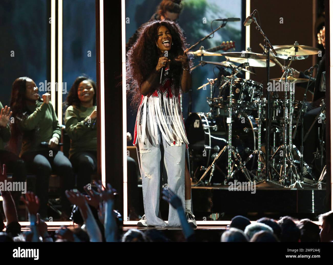 Sza performs "Broken Clocks" at the 60th annual Grammy Awards at