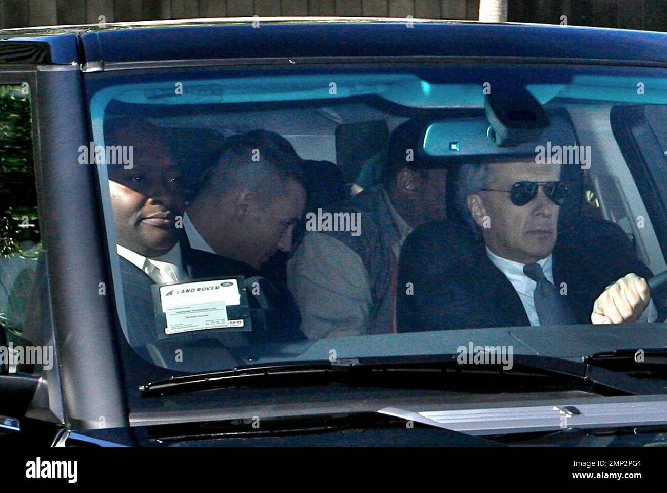 Kevin Federline and attorney Mark Vincent Kaplan return from their