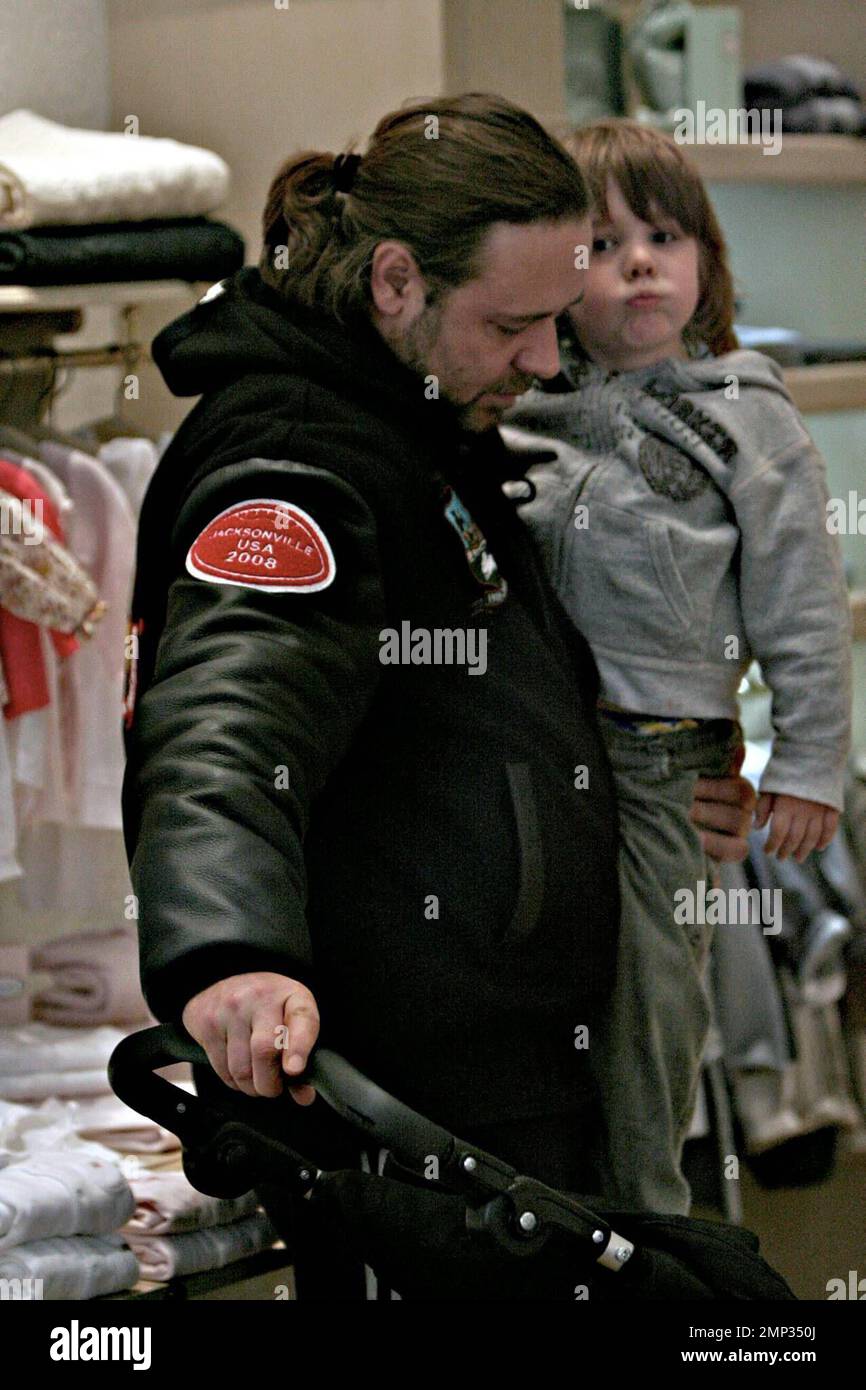 Russell Crowe shows he is a hands-on dad during a shopping spree in LA ...