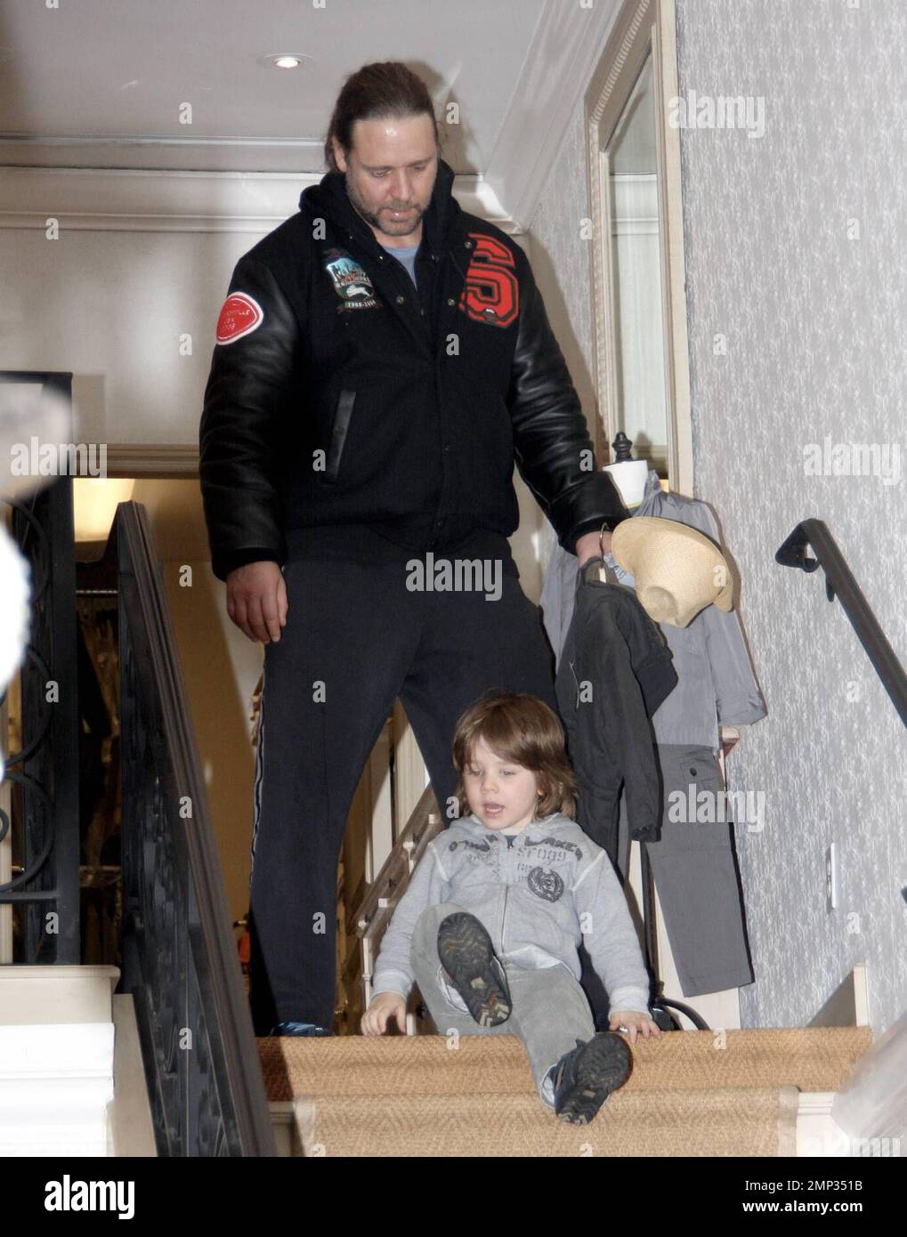 Russell Crowe shows he is a hands-on dad during a shopping spree in LA ...