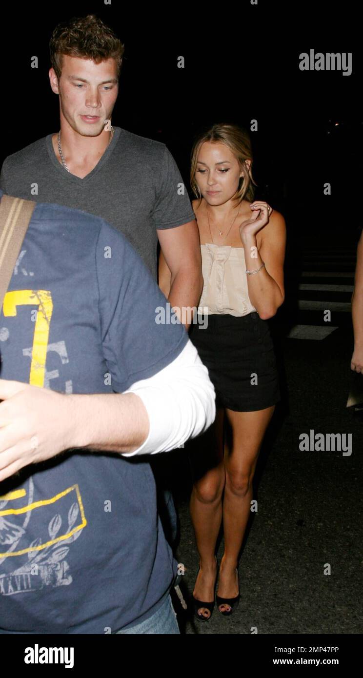 Lauren Conrad and friends leave Crown Bar after a night of partying and,  responsibly, hop in a cab to head home. Conrad has reportedly joined the  ranks of Victoria Beckham, in Kitson's