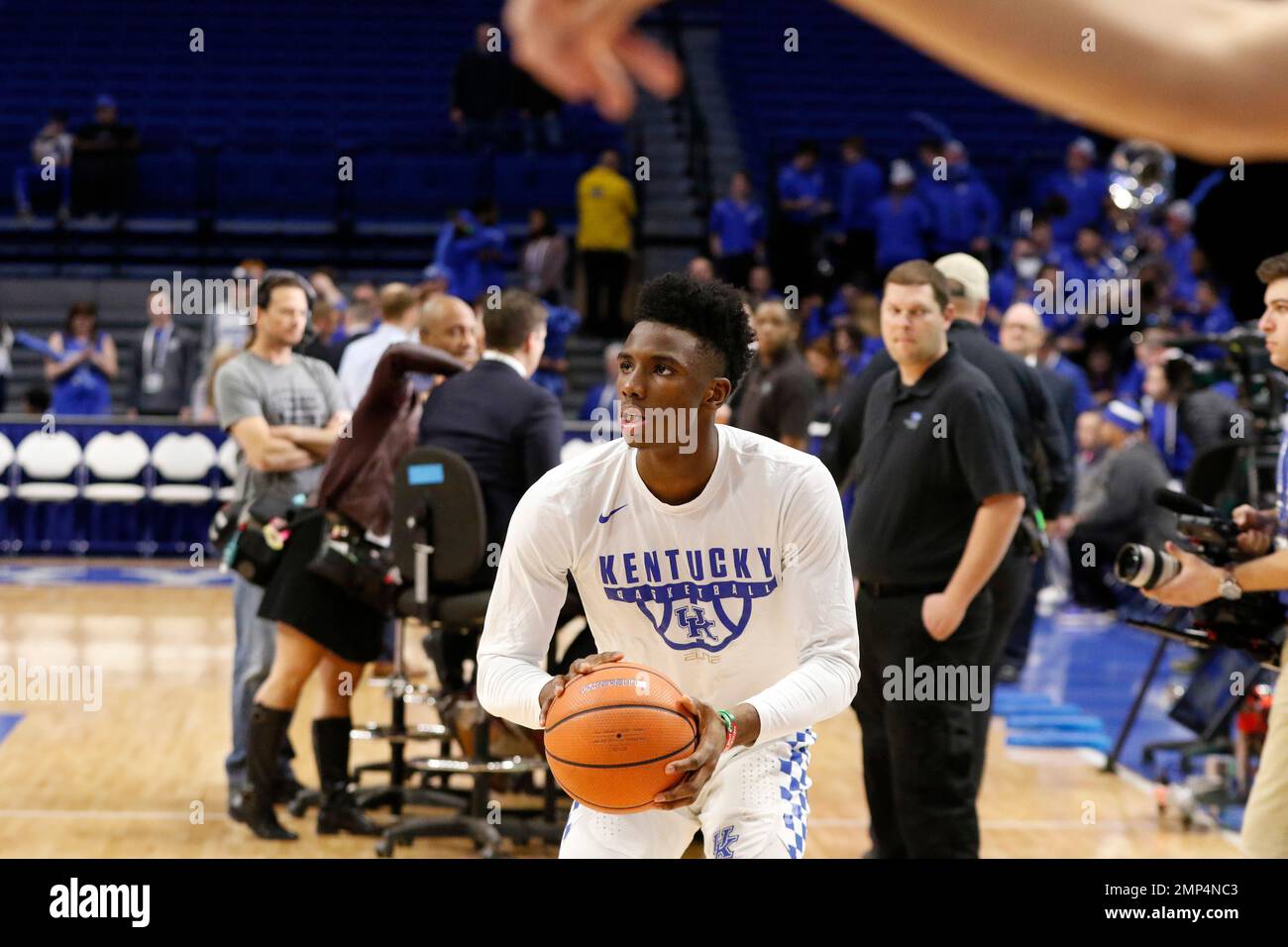 Kentucky's Hamidou Diallo warms up before an NCAA college basketball  exhibition game against Morehead State, Monday, Oct. 30, 2017, in  Lexington, Ky. (AP Photo/James Crisp Stock Photo - Alamy