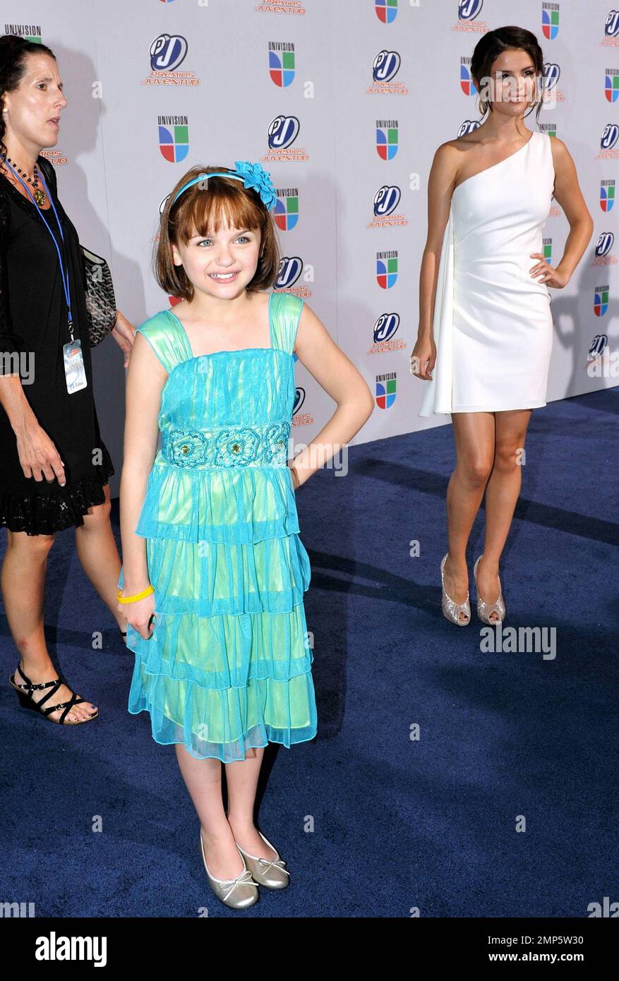 Joey King And Selena Gomez