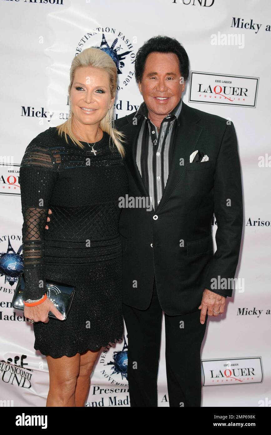 Wayne Newton (R) and wife Kathleen McCrone attend Destination Fashion 2012 To Benefit The Buoniconti Fund To Cure Paralysis, the fundraising arm of The Miami Project to Cure Paralysis held at Bal Harbour Shops in Miami, FL. 10th November 2012. Stock Photo