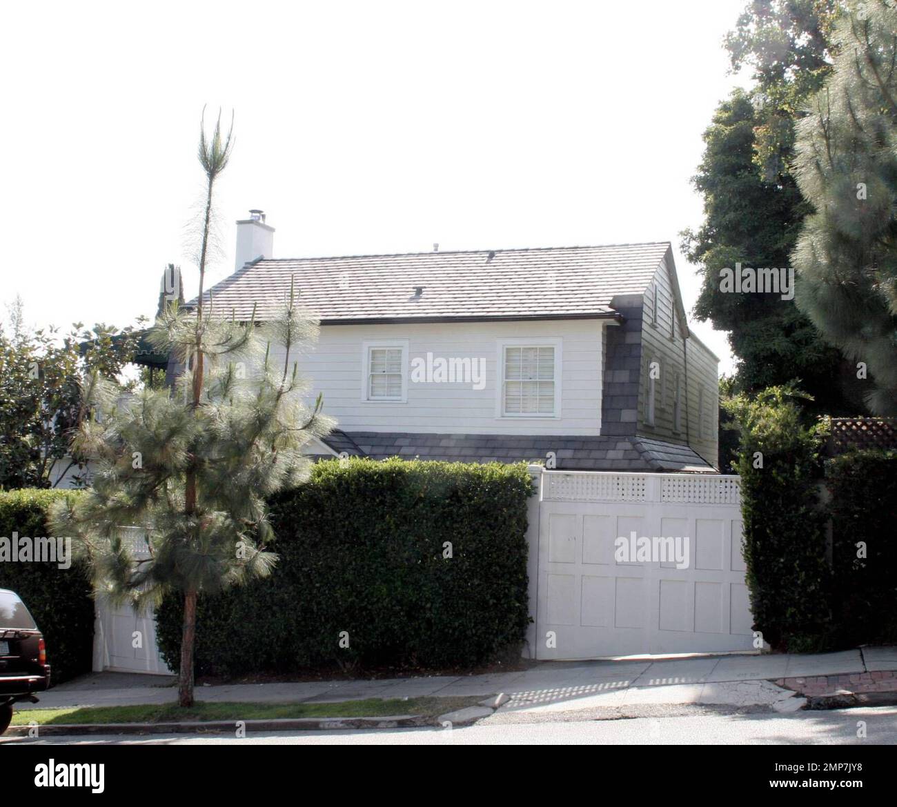 Exclusive!! Adam Brody's 2,738 sq. ft. house in Hollywood, Calif.  The home was purchased from Fred Durst in 2006 for $2,225,000. 5/2/07. Stock Photo