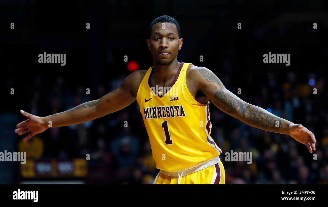 Minnesota's Dupree McBrayer plays against Purdue in the first half of