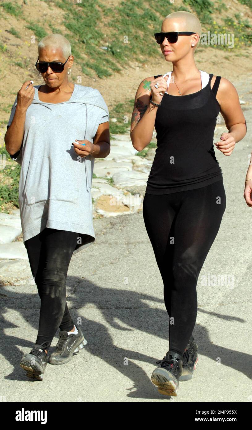 EXCLUSIVE!! Amber Rose wears figure hugging leggings that showed off her  curvaceous figure as she worked on her fitness with a couple of friends by  taking a hike on a canyon in