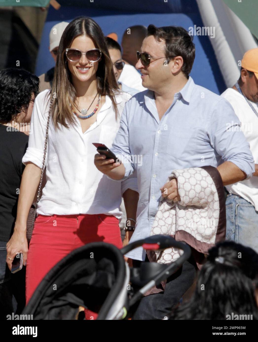 Victoria's Secret Supermodel Alessandra Ambrosio was seen in a casual ...