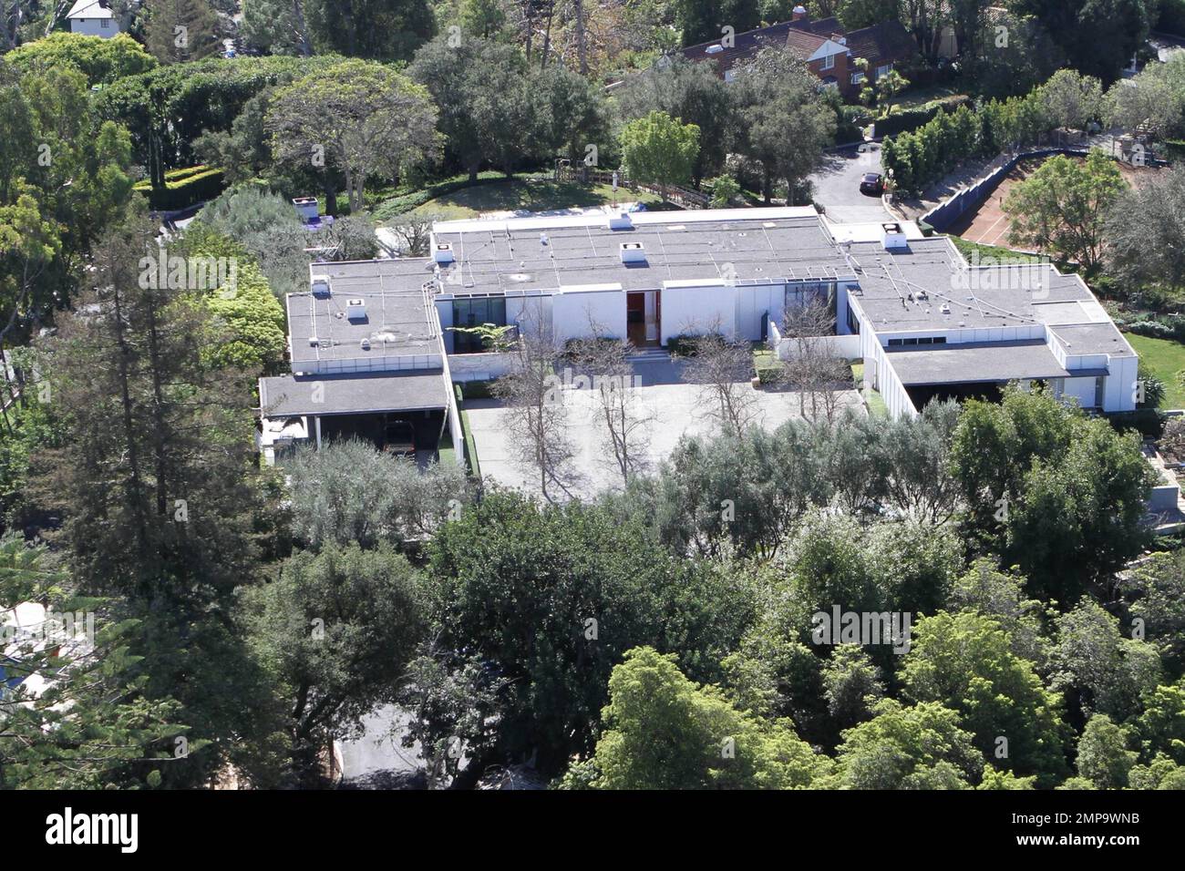 EXCLUSIVE!! Actress Jennifer Aniston is reportedly purchasing this stunning  $22 million love-nest in Bel Air. The 8,500 square foot property is perched  on an estimated 3.25 acre lot high above the exclusive