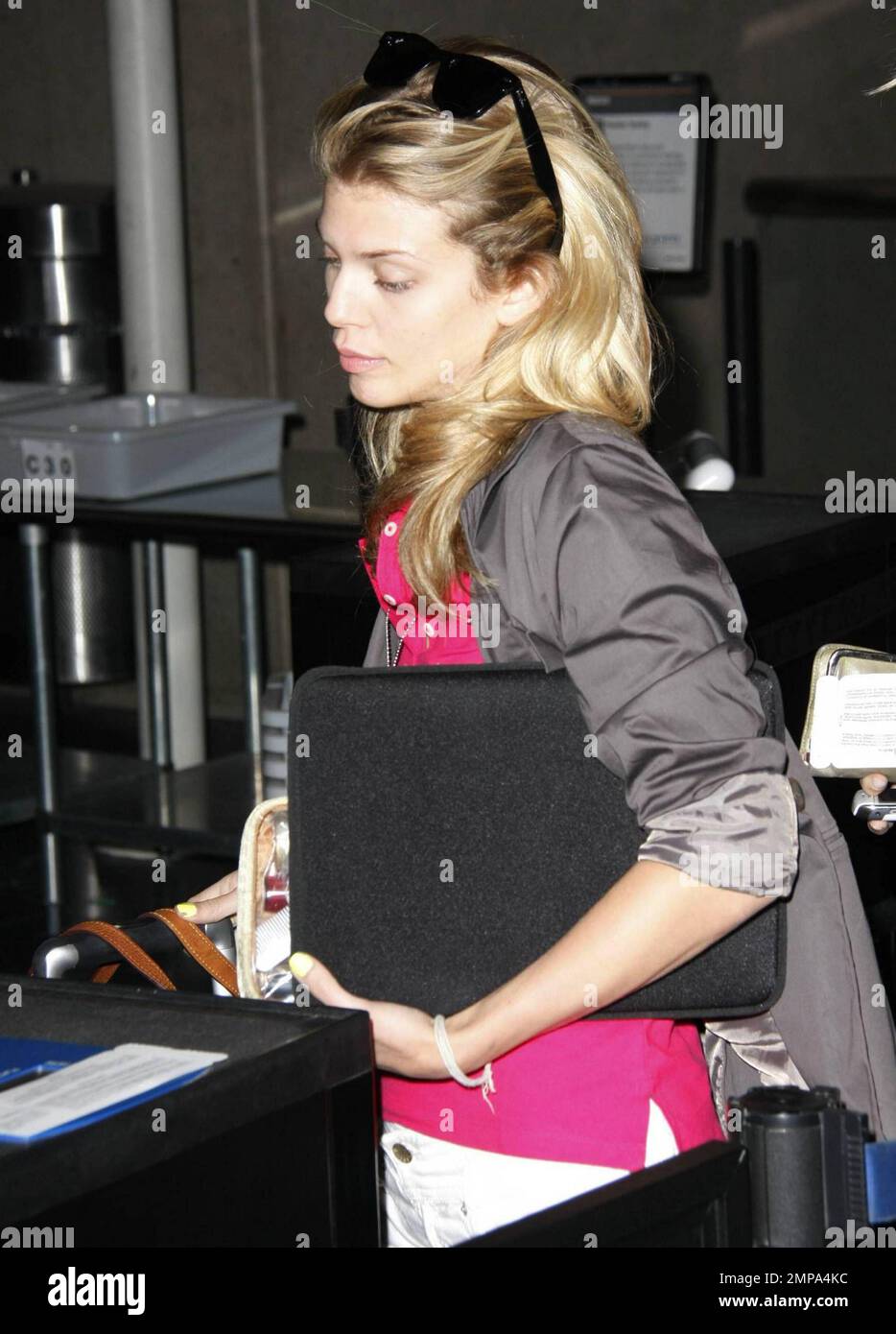 EXCLUSIVE!! Actress sisters AnnaLynne McCord and Angel McCord arrive at