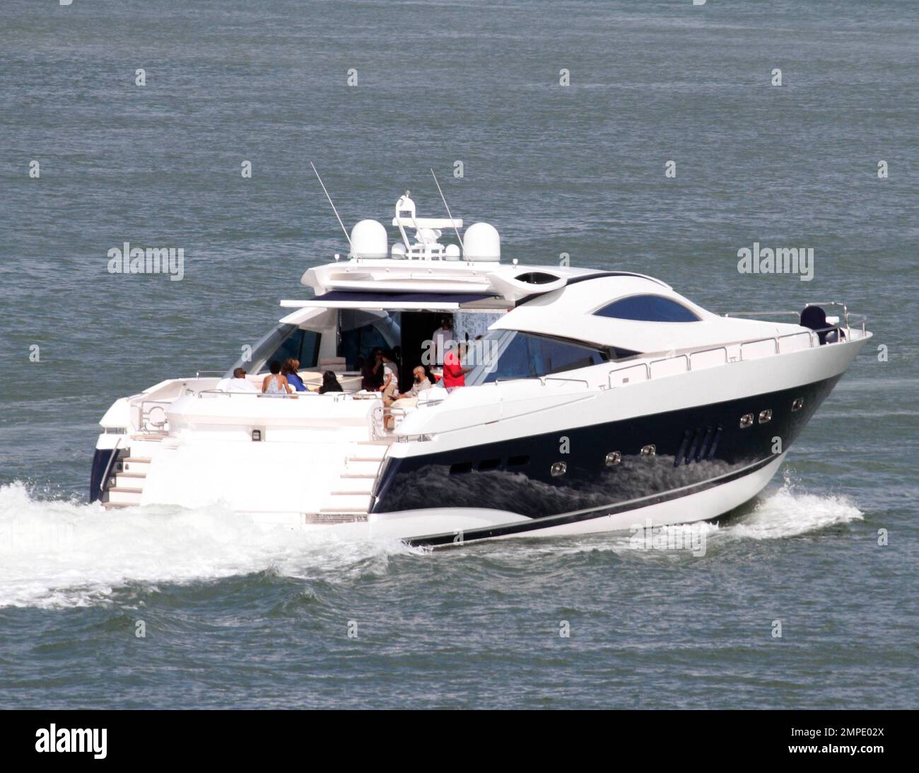 Beyonce And Solange On A Boat