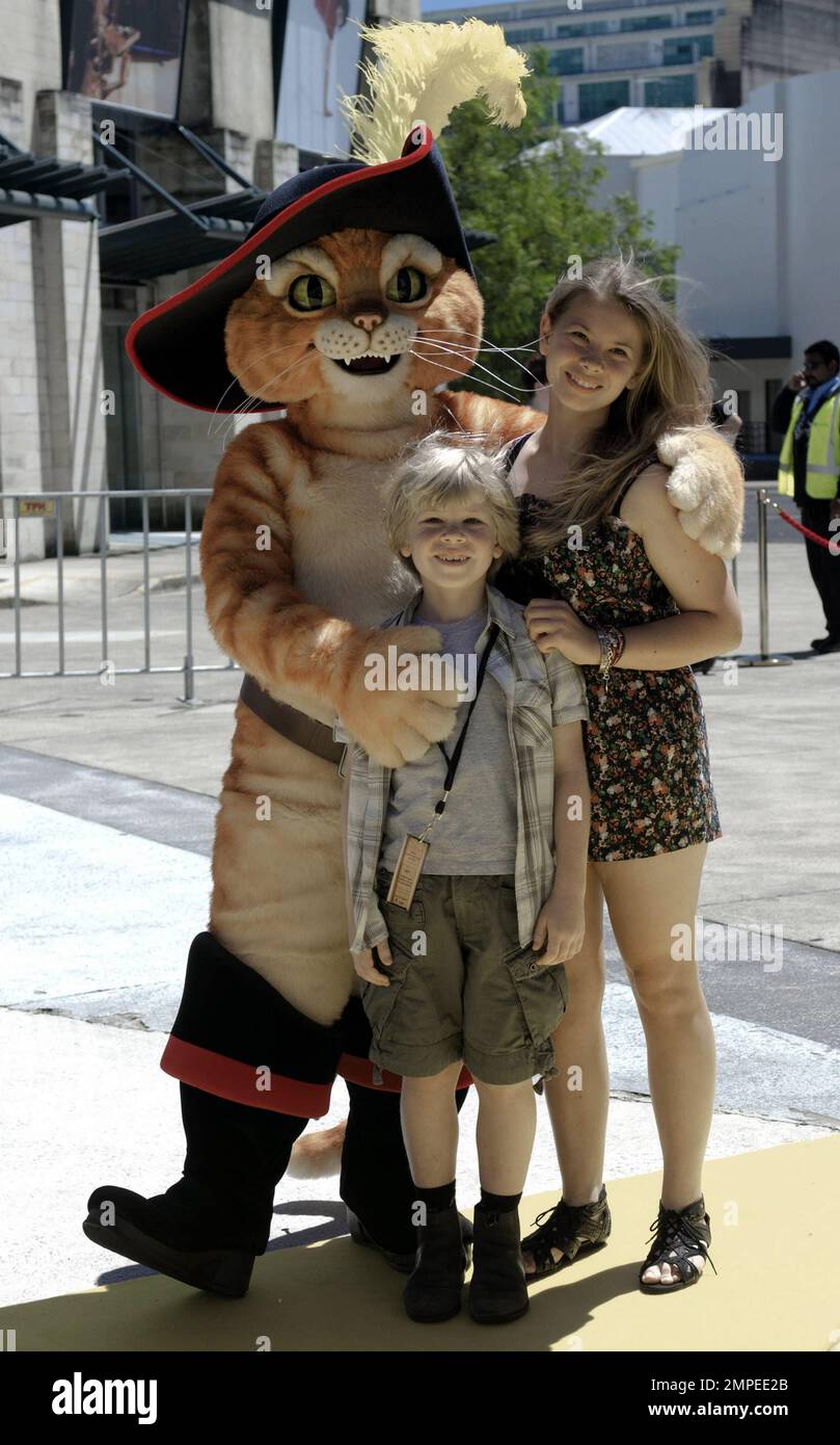 Bindi Irwin and Robert Irwin arrive for the "Puss in Boots" Australian