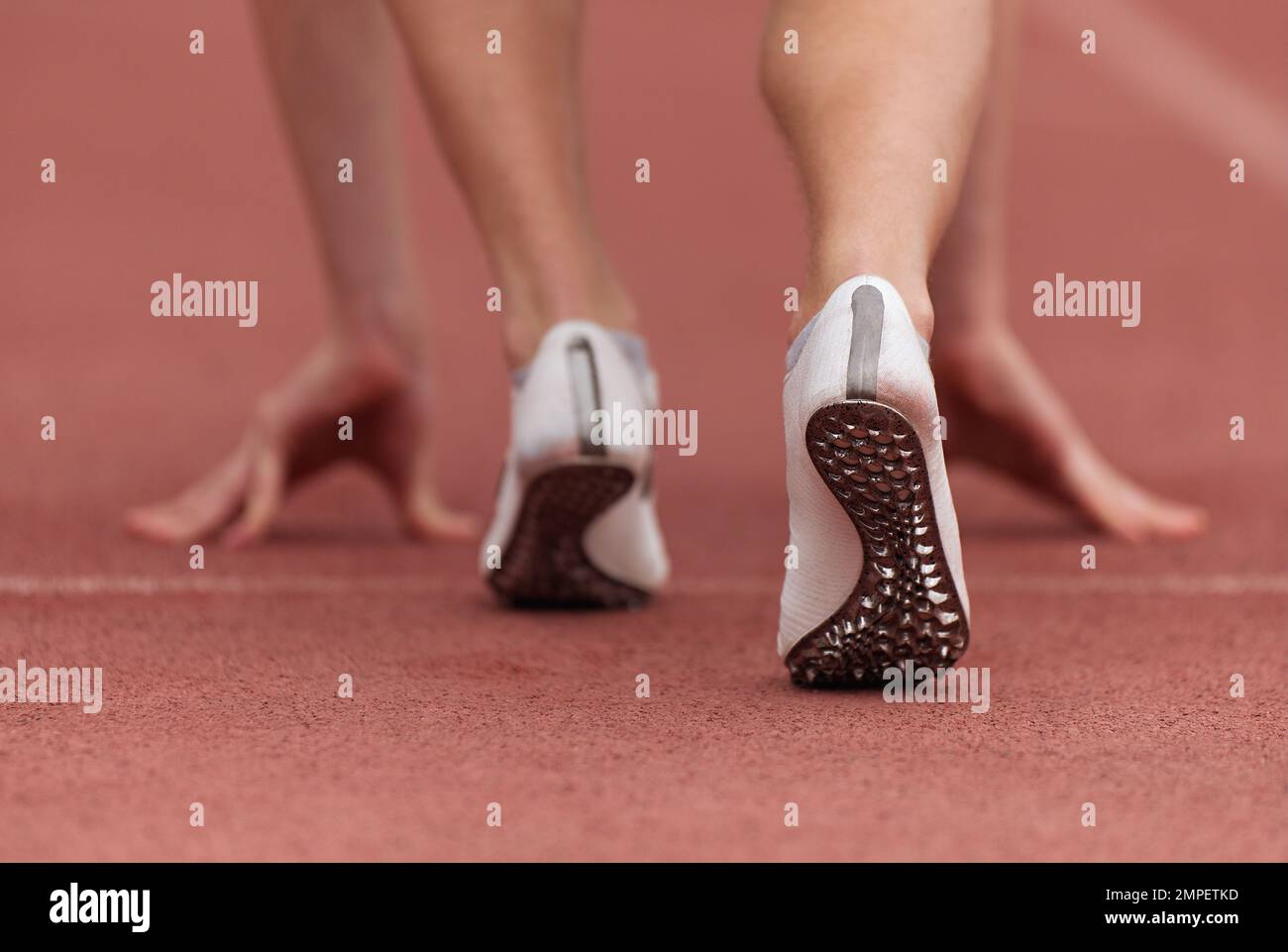 sprinter spikes size
