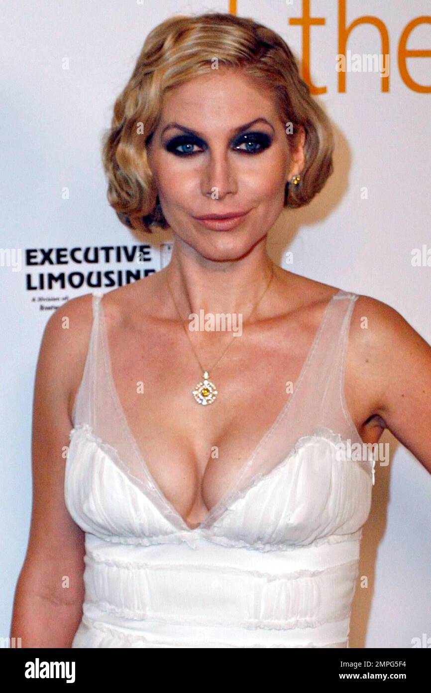 Elizabeth Mitchell attends Hollywood Life Magazine's 7th Annual Breakthrough of the Year Awards which pays tribute to talented performers whose breakthrough work in film, television and music has catapulted them into Hollywood's elite. Los Angeles, CA. 12/9/07. Stock Photo
