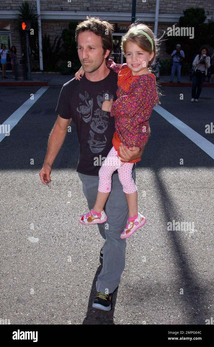 Actor Breckin Meyer and his adorable daughter Caitlin Willow spend some  quality time together in Beverly Hills, Ca. 6/2/09 Stock Photo - Alamy