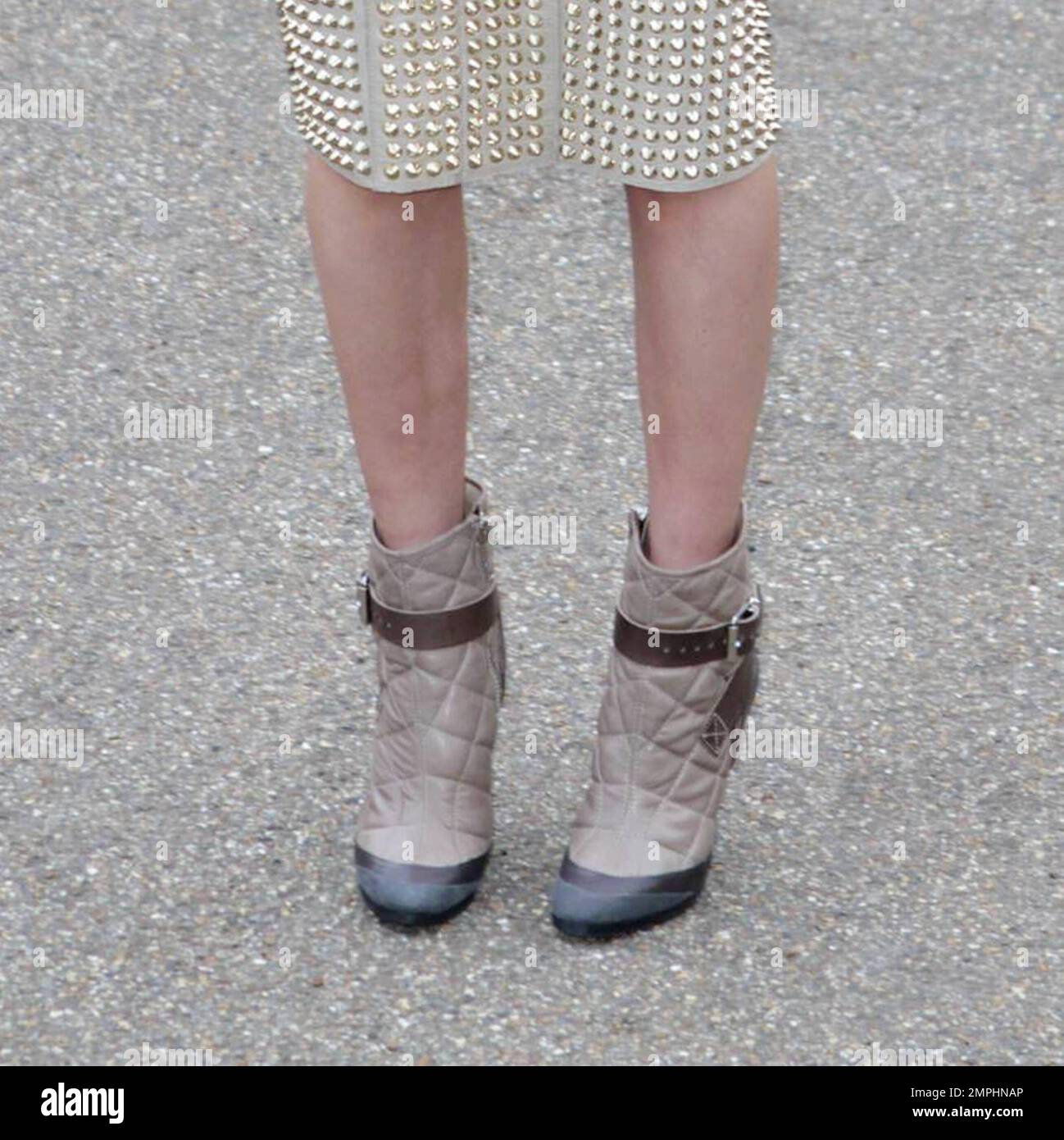 Burberry strap detail quilted leather best sale ankle boots